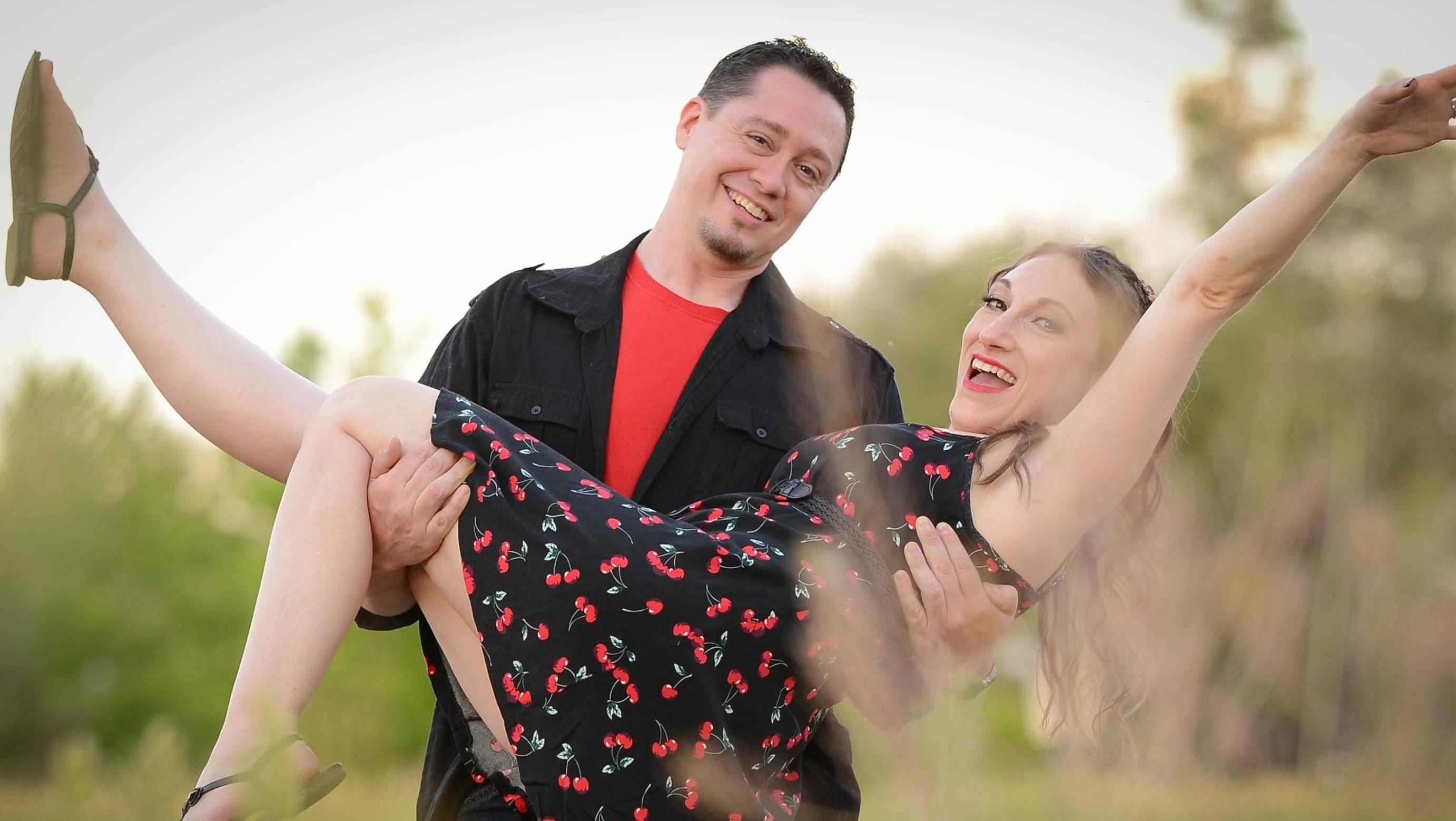 wedding-website-bg-image.jpg (2)